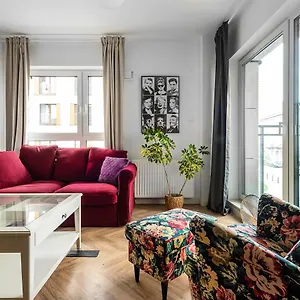 Charming Close To The Center Apartament